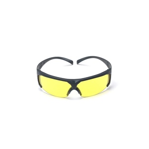 3M SecureFit Amber Scotchgard Anti-Fog Lens, Plastic/Polycarbonate, Gray (Pack of 20)
